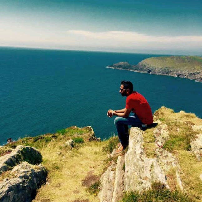 Professional Male seeks a single or double room Main Photo