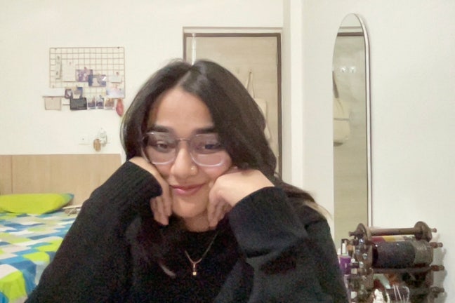 Looking for two rooms Main Photo