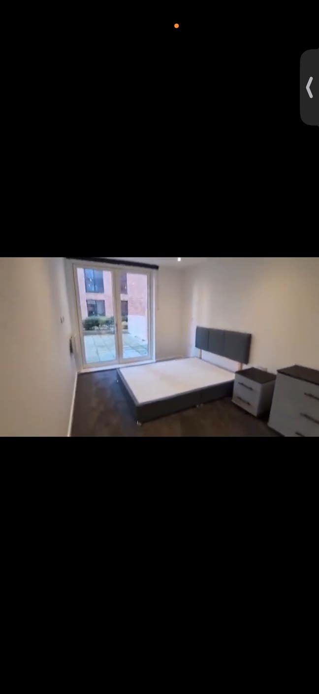  2 bed 2 bath - move in asap both en-suite  Main Photo