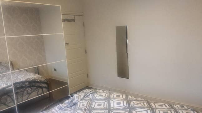 Double bedroom near to west croydon  Main Photo