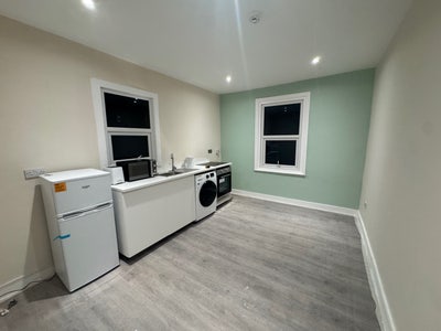 New self contained studios - Fully furnished  Main Photo