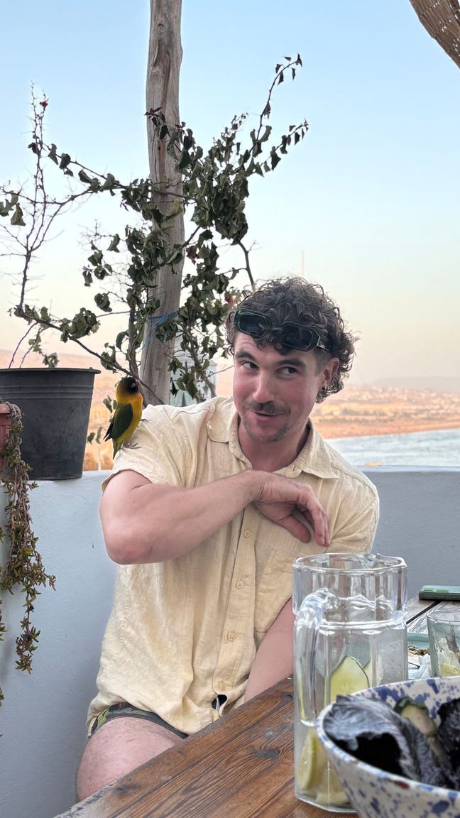 Australian looking for Double Room  Main Photo