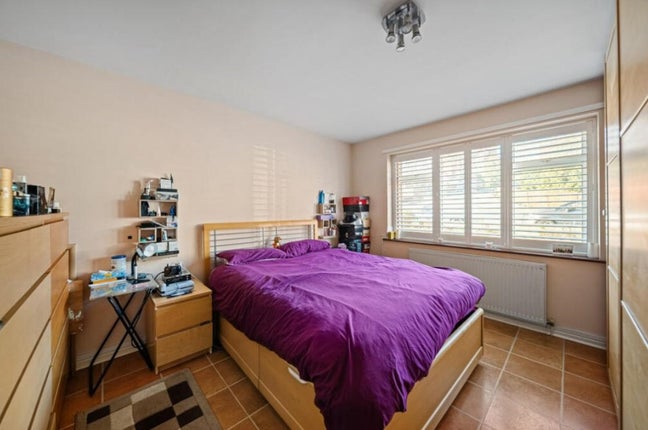 Multiple Spacious & Cosy Double Rooms for Rent DA6 Main Photo