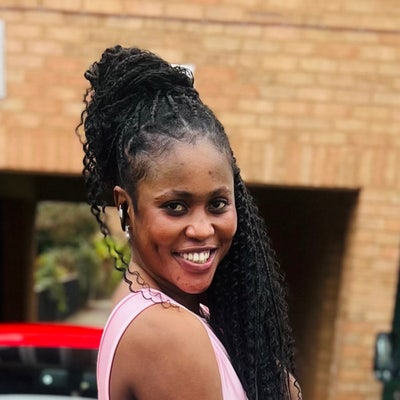 Professional Female seeks a single or double room Main Photo