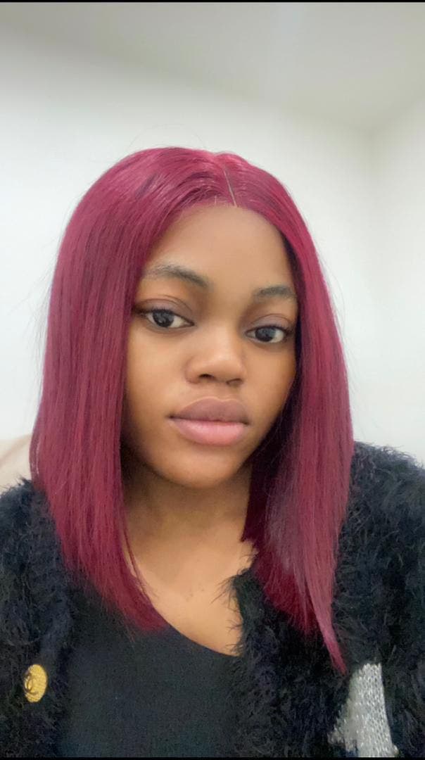 Single 25 year old looking for accomodationio Main Photo