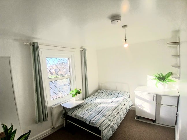 En-suite Double Room Main Photo