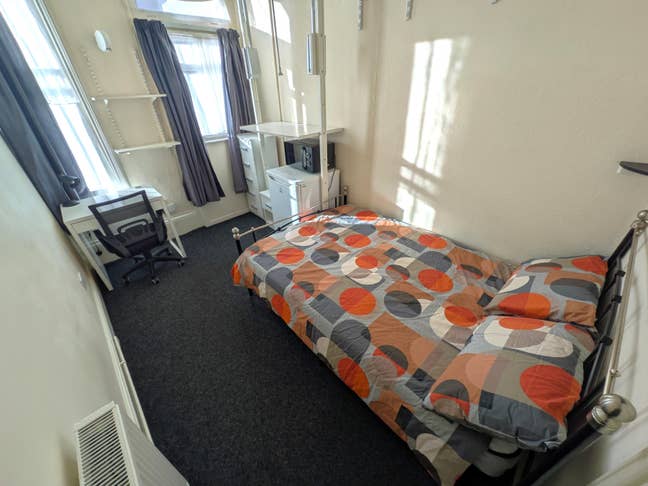 Rooms Available - Raleigh Street, NG7 4Dl! Main Photo