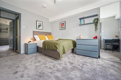 💖Cozy Ensuite Haven in the Heart of SQ💖 Main Photo