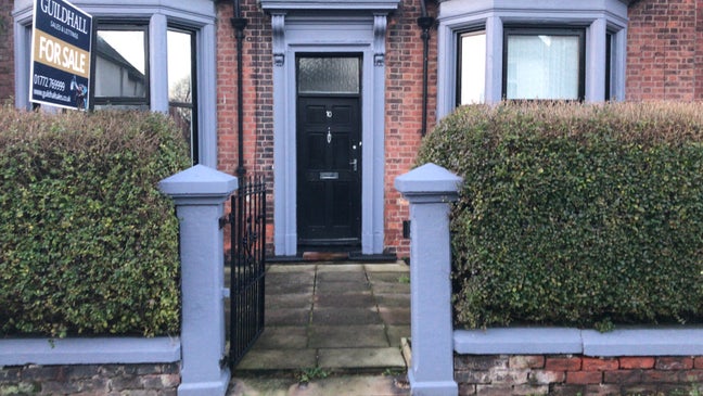 Room to rent Main Photo