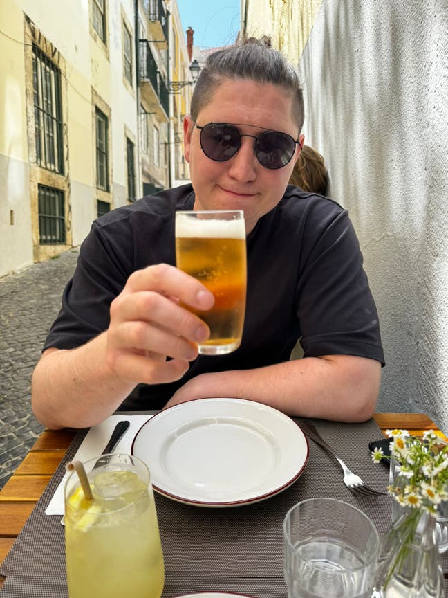 HEY! Looking for a friendly house/flat share!! Main Photo