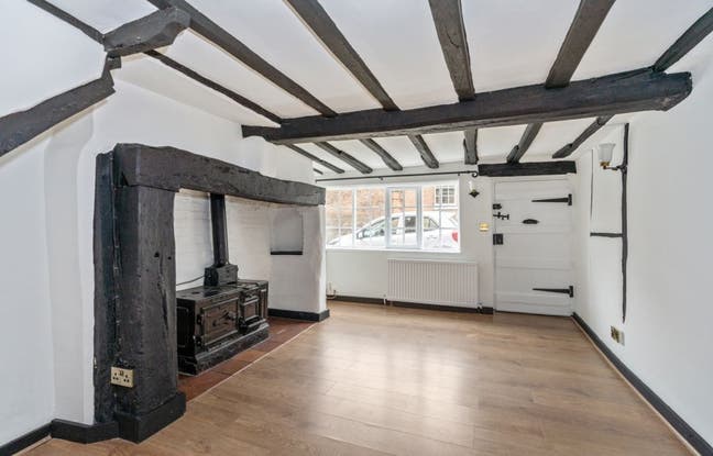 Charming Period Cottage – Heart of Chesham Old Tow Main Photo