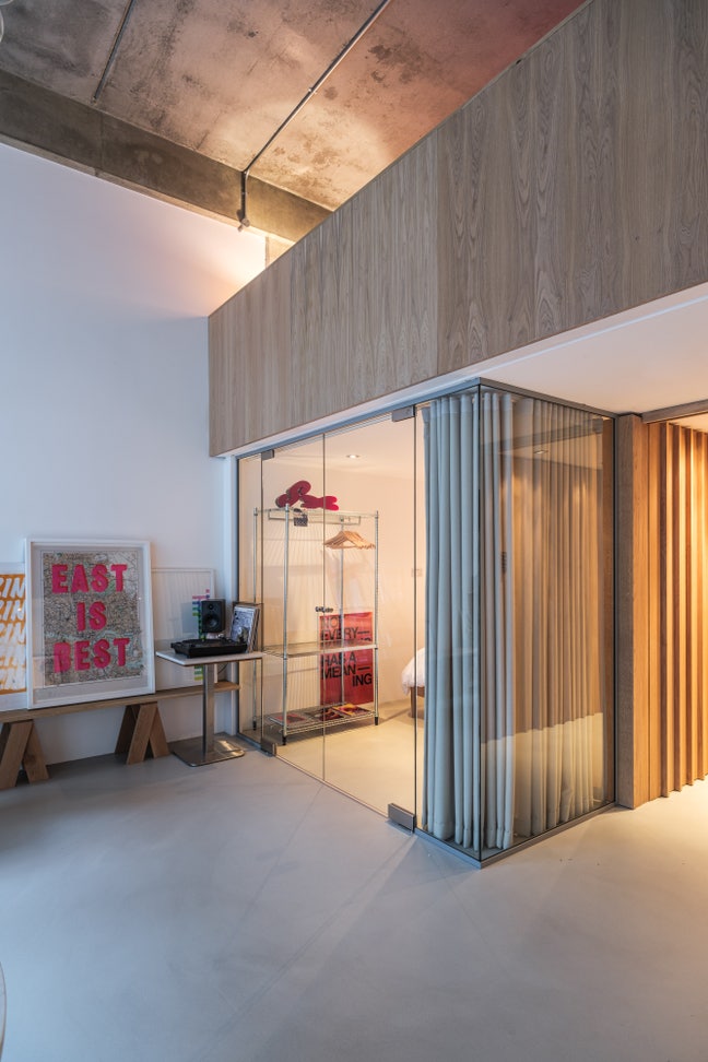 Design-Led Room Available | Kingsland Road, E8 Main Photo