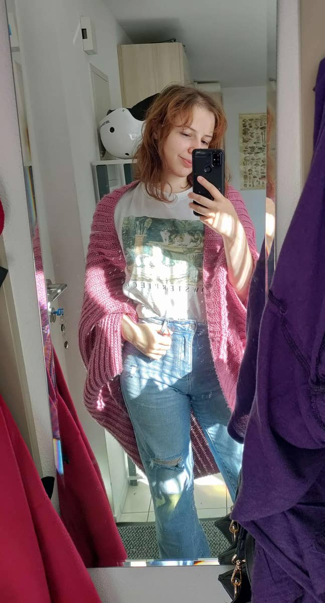 Looking for a queer+cat friendly flat (: Main Photo