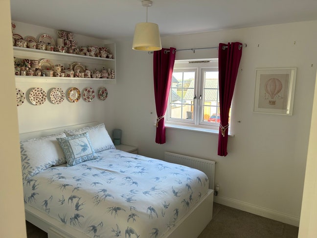 Double room to let - Fremington Main Photo