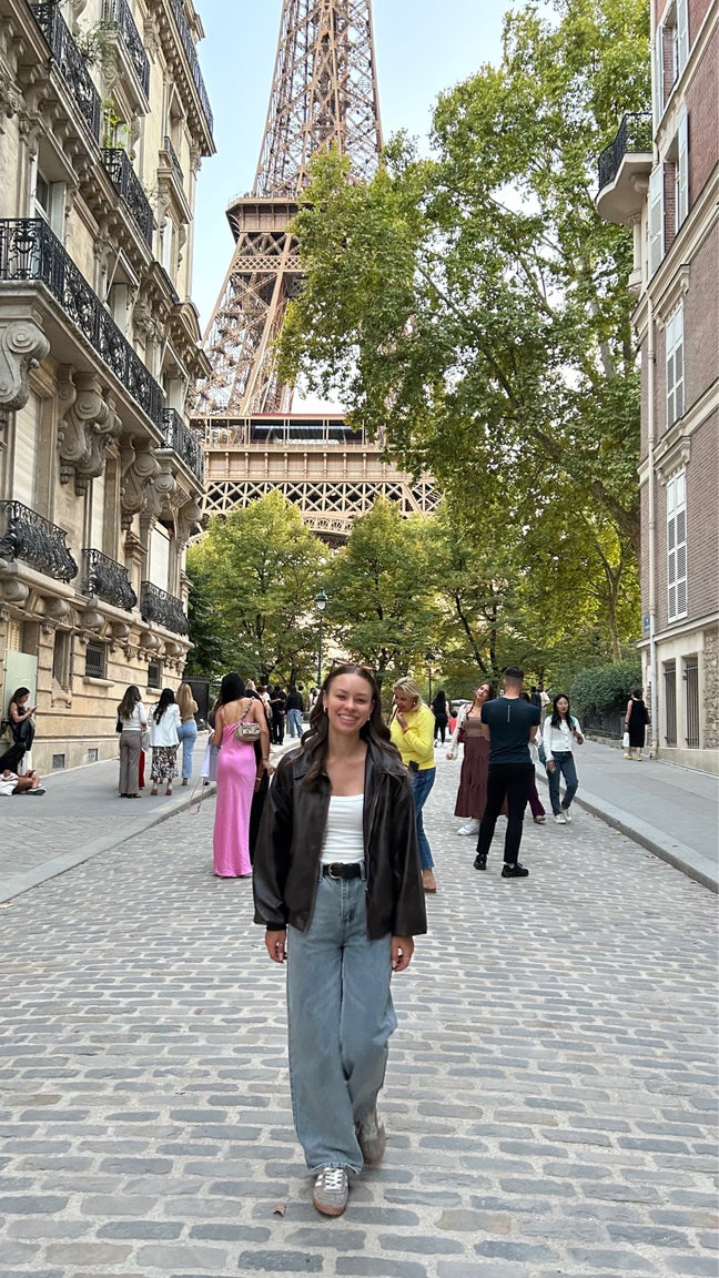 Let's move to Cardiff! Main Photo