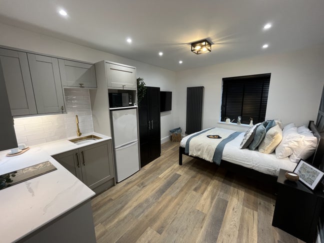 Stunning Studio In Rugby  Main Photo