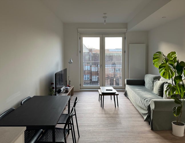 Newly Built Double Bedroom Available Main Photo