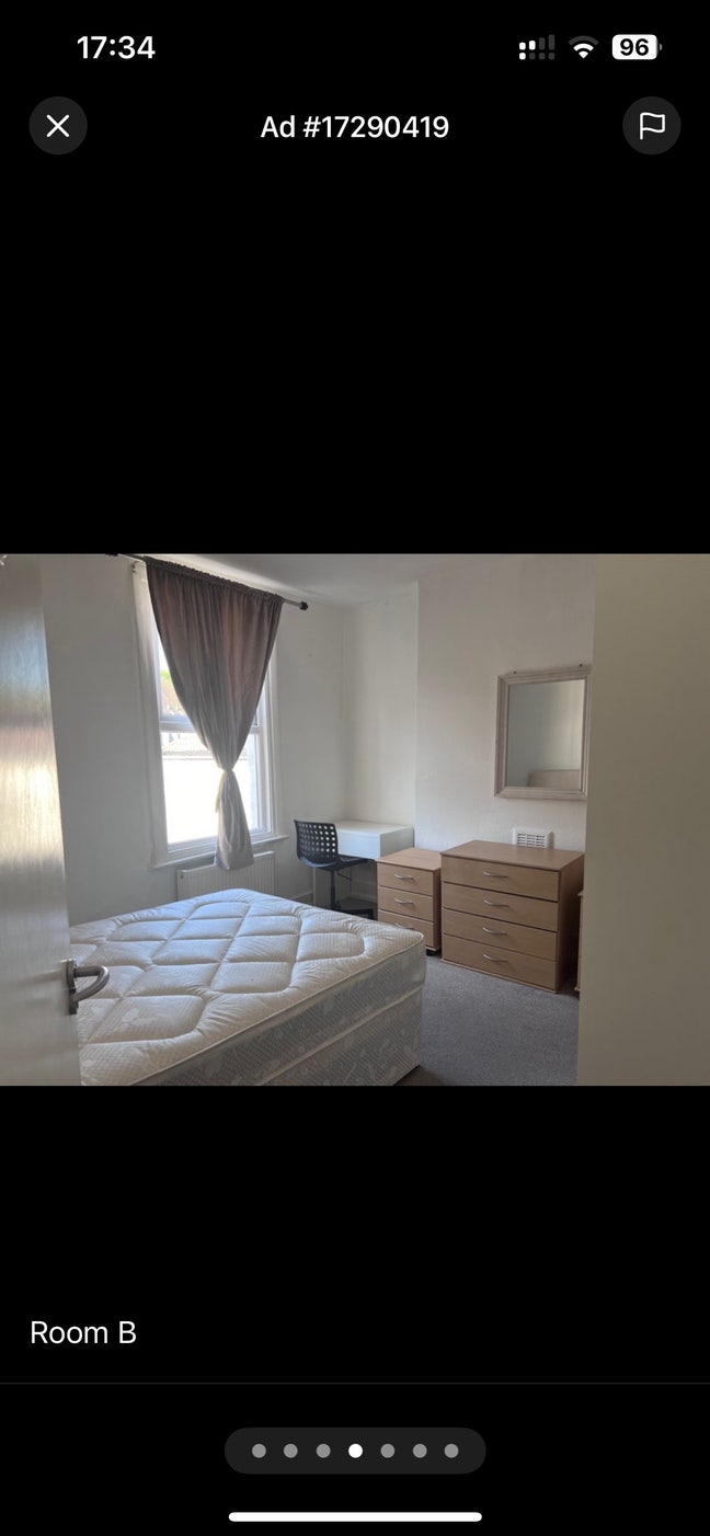 1 en-suite & 1 double room available in 3 bed flat Main Photo