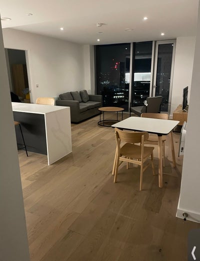 High Rise Apartment within city centre  Main Photo