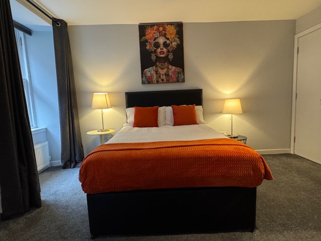 Double ensuite bills included available now Main Photo