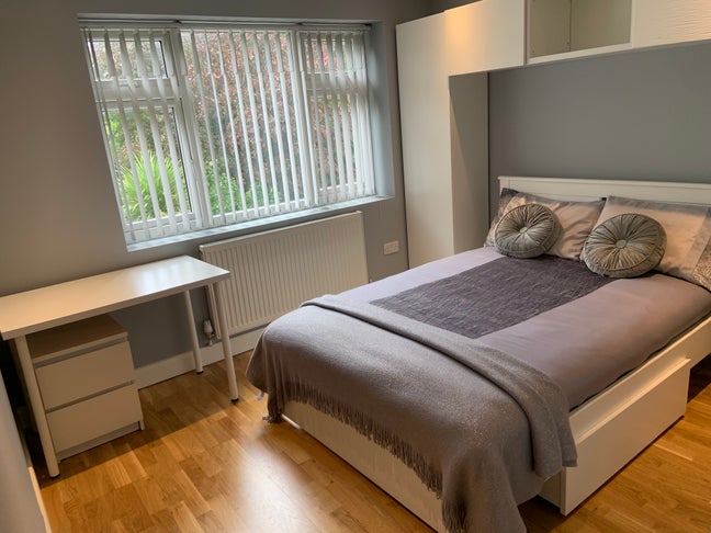 2 Luxury en-suite double & kings bedroom  Main Photo