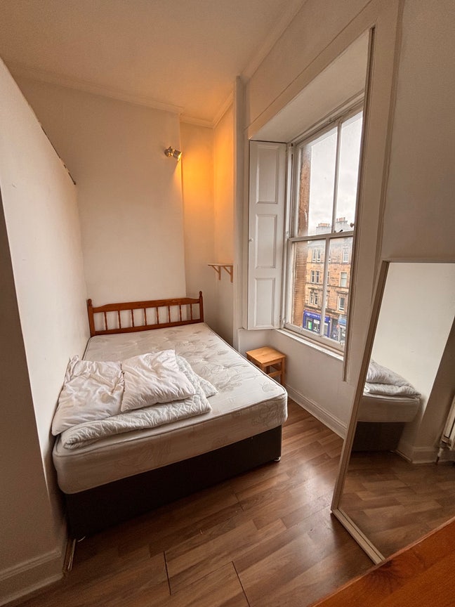 Room for rent on Leith Walk Main Photo