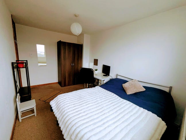 Bright Cosy double room in Creative Central area  Main Photo