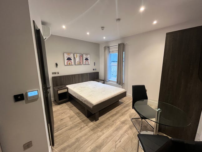Stunning City Centre Apartments Available Now! 😍 Main Photo