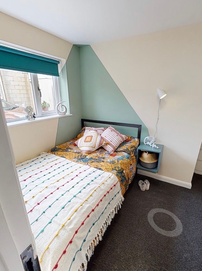 Student double room in Bath Main Photo