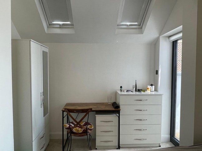 Double room available in zone 2 ! Main Photo