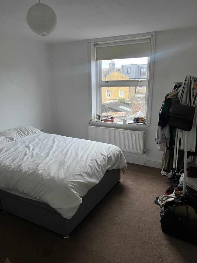 Sunny Lower Clapton Room for Rent Main Photo