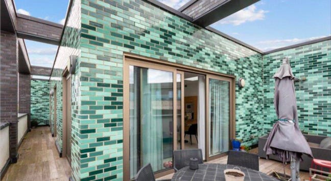 Small Double in Penthouse Main Photo