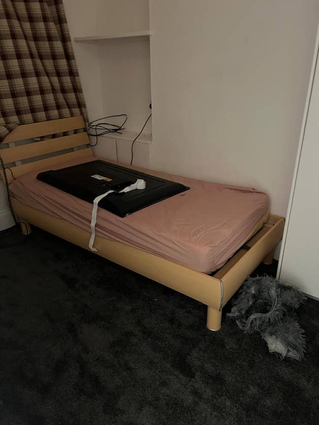 Single room for rent Main Photo