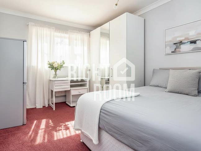 Modern Private Double Room with All Bills Included Main Photo