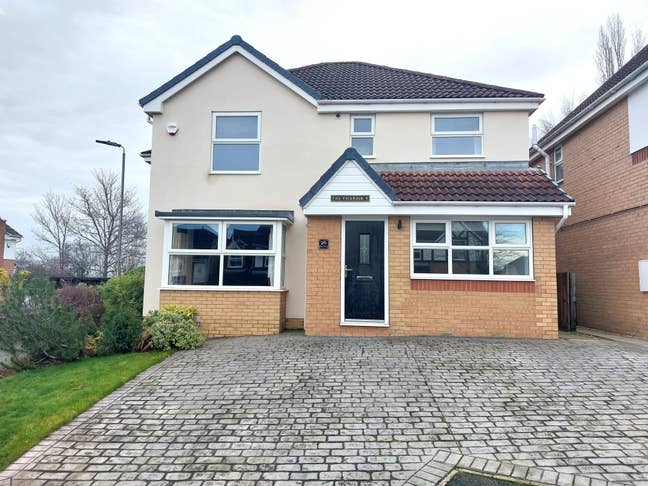 Large WF3 House – Ideal for Couple/Friends! Main Photo