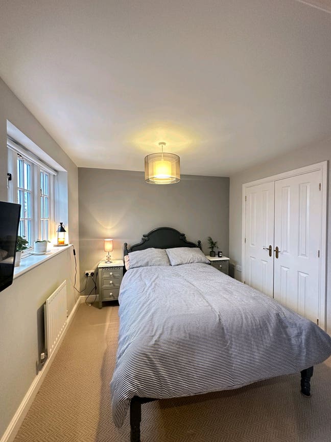 Double en Suite – 1 Min to Park & Centre Main Photo