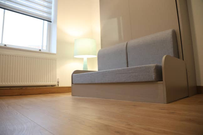 Self contain studio close Kentish town  Main Photo