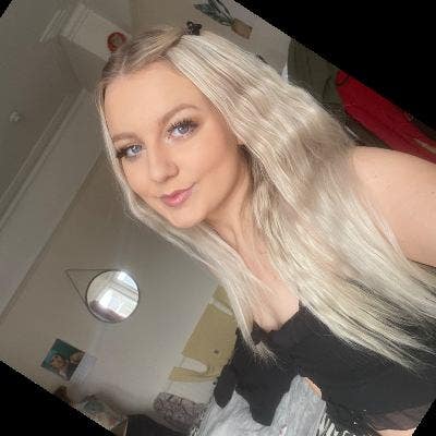 Looking for a double room in a houseshare :) Main Photo