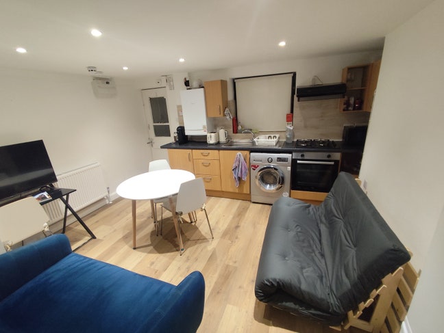 New refurbished 1 Bed apartment in King's Cross Main Photo
