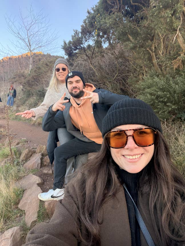 Friendly Aussie trio looking for a 2-bed in MCR Main Photo