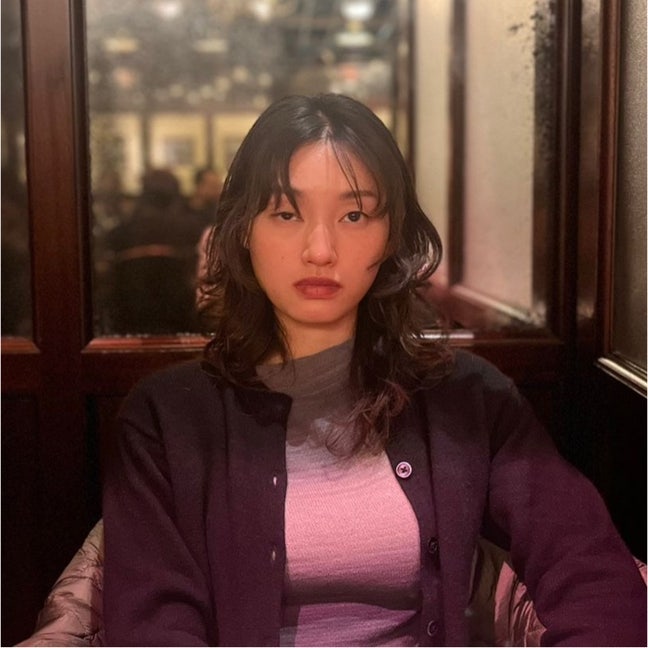 Looking for a warm and quiet room/ flat to share Main Photo