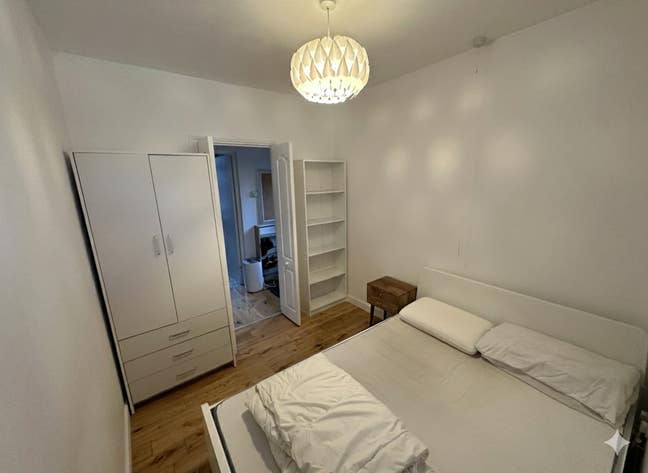 Cosy room in Harold wood  Main Photo