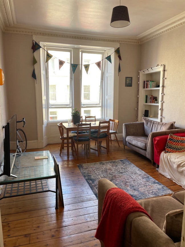 Room in Tollcross Flat  Main Photo