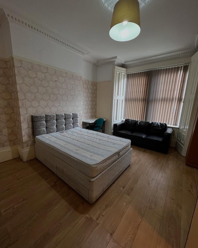 A double room available  Main Photo