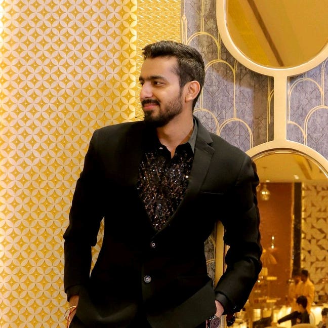 Looking for a 1Bed flat/ Studio for working couple Main Photo