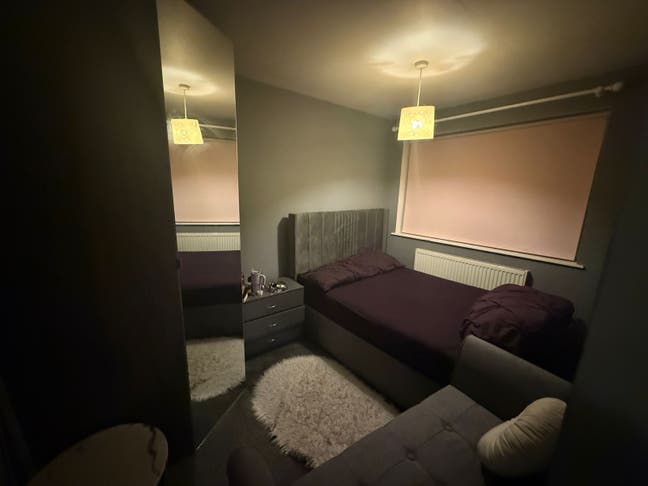 Nepalese Room on Rent Main Photo