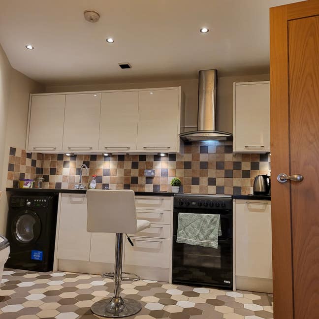 Stylish Cardiff City Centre Apartment for Rent  Main Photo