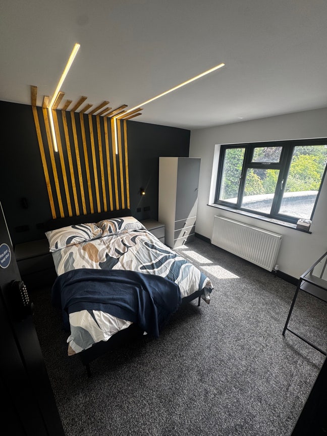 6 Luxury Double Ensuites 10mins harrow&weald STN Main Photo