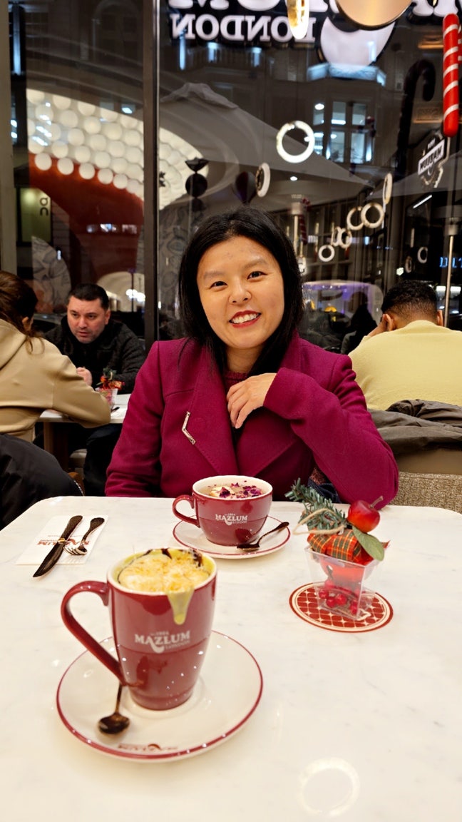 Canary Wharf flatmate and friend to live with  Main Photo