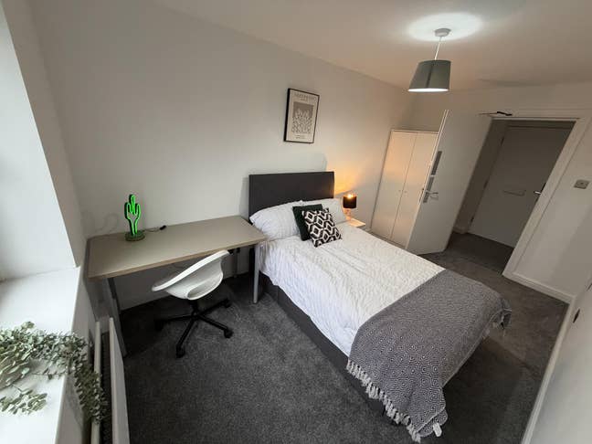 Double Rooms in Leeds – Friendly House Share Main Photo